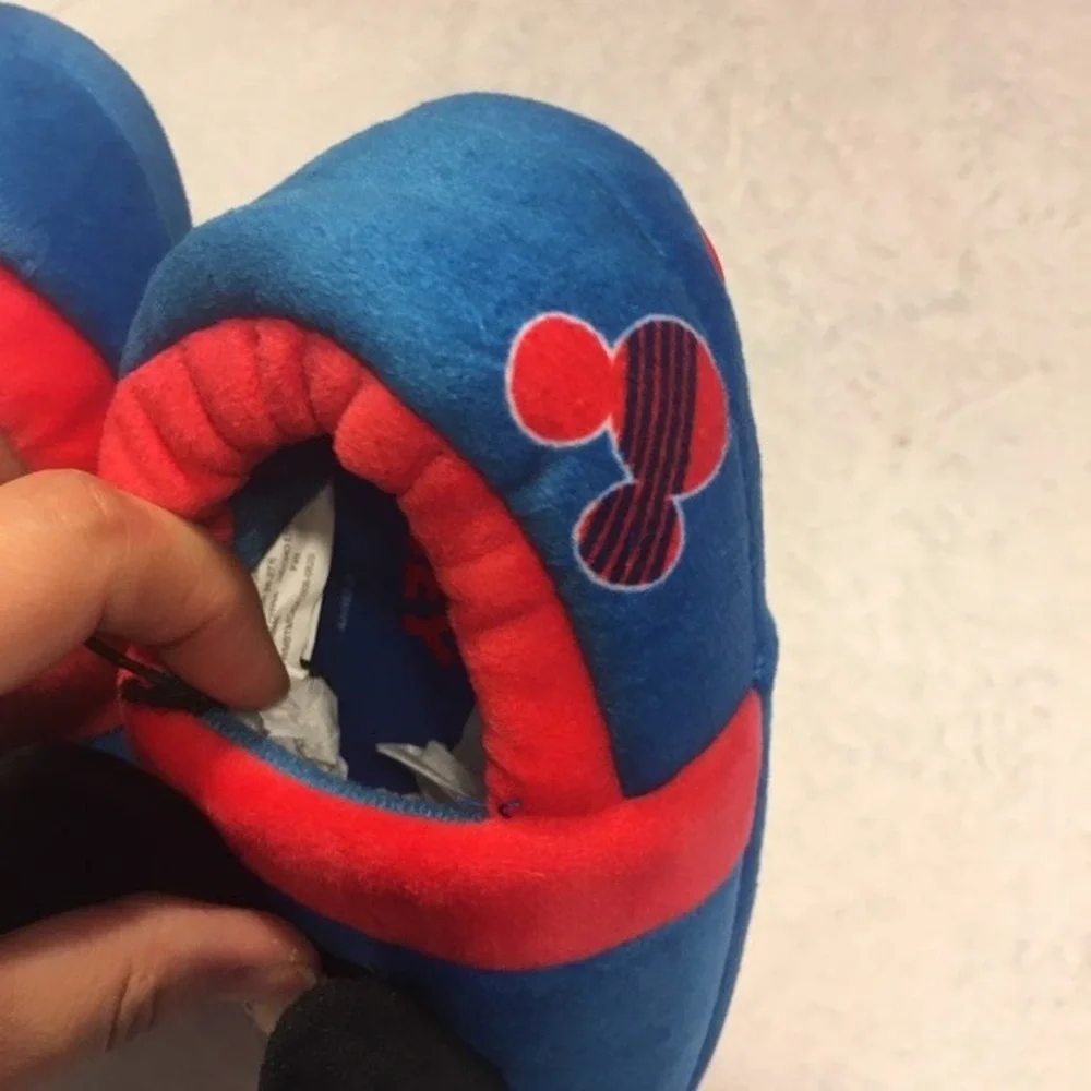 New‎ Mickey Mouse Slippers 11/12 non slip bottom